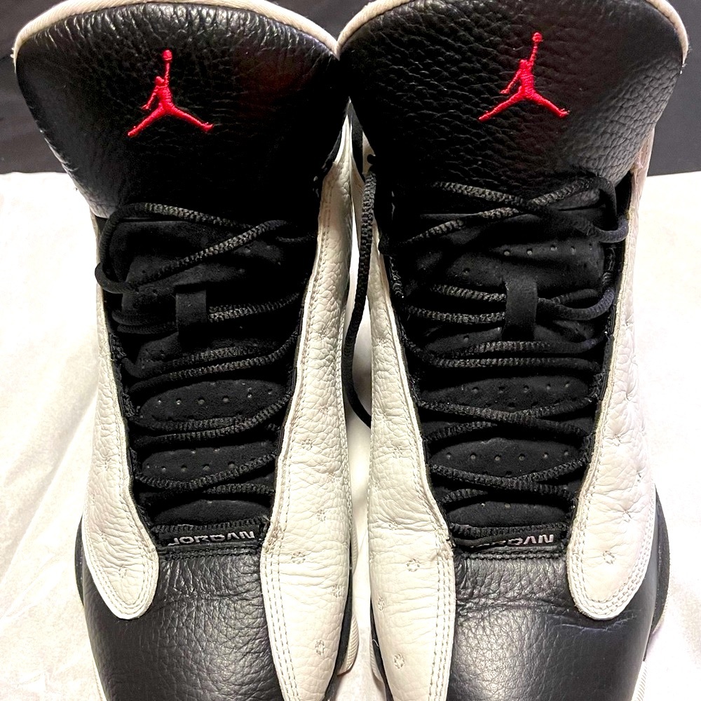 Air Jordan 13 (he got game)